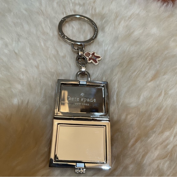 Kate Spade Gingerbread Keychain - Picture 8 of 14